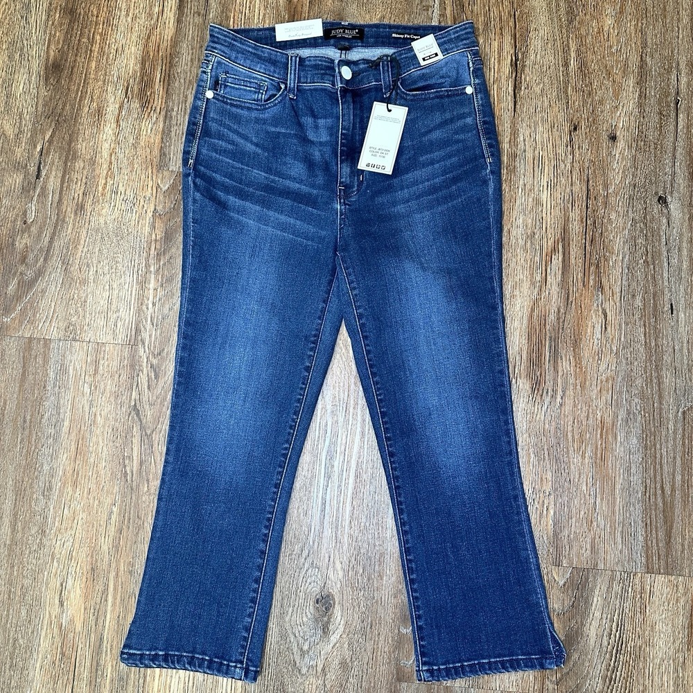 Judy Blue Women's Jeans 11/30 NWT Mid Rise Skinny Capri Dark Wash Stretch Denim